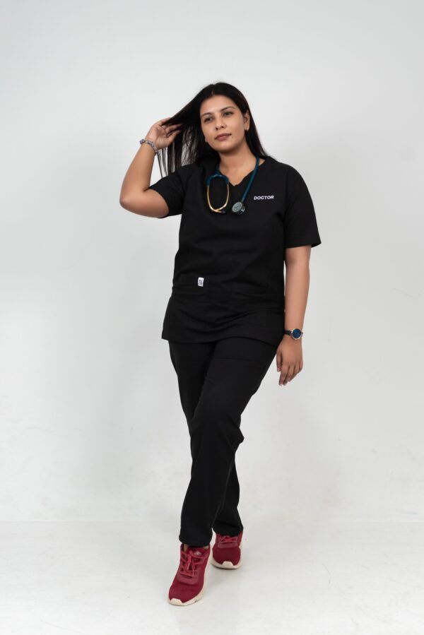 SoftTouch Black - Scrub Set (Unisex)
